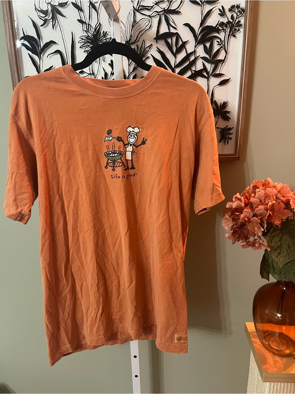 Life is Good Orange Grill BBQ Theme Short Sleeve Cotton T-Shirt Size Medium